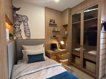 New Best Deal! Rumah Baru Malibu Village 3 Lantai, Dekat Aeon & Summarecon