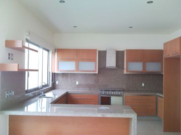 PARQUE VIRREYES.     VIRREYES RESIDENCIAL.  COTO PRIVADO.  VENTA CASA MINIMALISTA. 4. RECA. 4.  BA. CASA CLUB. ALBERCA. GYM.