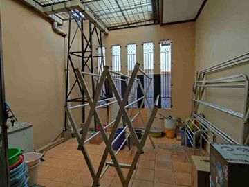 rumah secondary kokoh terawat dalam komplek di Cipinang Muara Jaktim