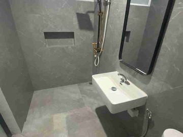 Rumah Dijual Di Delatinos BSD (DMB01)
