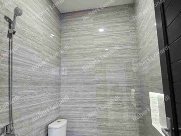 Dijual Rumah Baru Pandugo 1