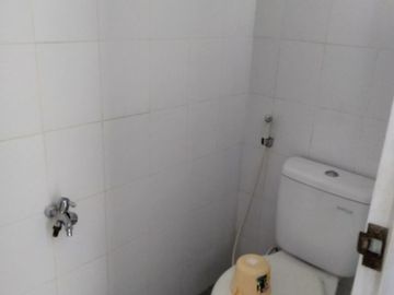 DISEWAKAN RUMAH DI PALM SPRING JAKARTA GARDEN CITY JAKARTA TIMUR