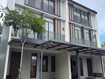 Rumah 3 Lantai Brand New Cicilan 7jt di Kawasan Malibu Anza Home Paramount Gading Serpong Tangerang
