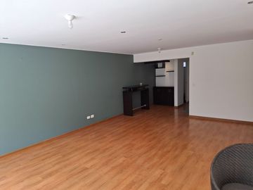 DPTO EN VENTA DE 146 M2 EN VALLE HERMOSO :3 HABIT, 2.5 BAÑ, 2 ESTAC, C/B DE SERV $ 282,000