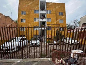 RENTO DEPARTAMENTO EN PUNTO VERDE
