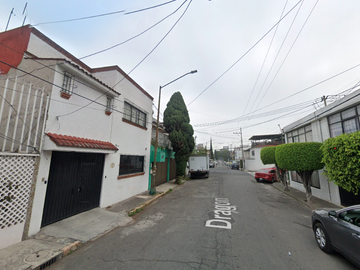 Venta de Casa en Coyoacán, Prado Churubusco.