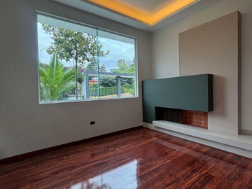 CASA EN VENTA EN CALLE VENUS, SANTA MARIA CALERA, PUEBLA