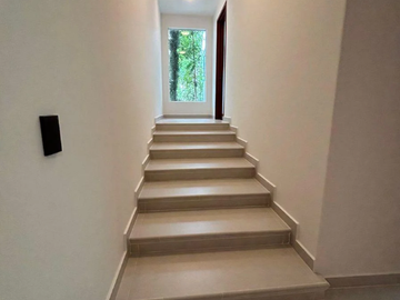 CASA EN VENTA EN CALLE VENUS, SANTA MARIA CALERA, PUEBLA