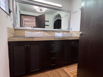 Casa centrica Cancun 4 recamaras amueblada por Costco sm 18