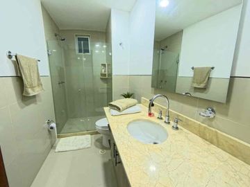 SE VENDE HERMOSO APARTAMENTO
