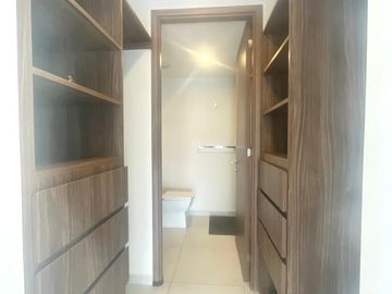 Departamento en renta, 2 recámaras, NUEVO con estacionamiento en Punto Cero San Antonio, esquina Periférico