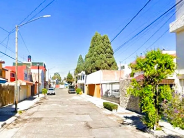 CASA EN VENTA EN EZEQUIEL CHAVEZ, CD SATELITE, PUEBLA