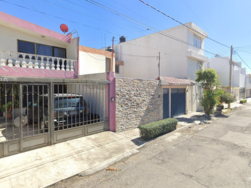 CASA EN VENTA EN EZEQUIEL CHAVEZ, CD SATELITE, PUEBLA