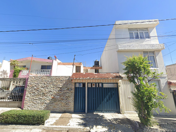 CASA EN VENTA EN EZEQUIEL CHAVEZ, CD SATELITE, PUEBLA