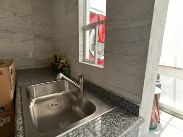 Casa con 2 habitaciones y estacionamiento en Puebla.