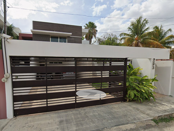 ¡VIVE EL SUEÑO EN MÉRIDA! TU RESIDENCIA CON ALBERCA EN MONTES DE AME.