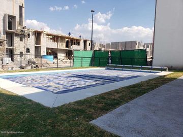 Departamento Nuevo en Zakia, Precio Competitivo, 2 recámaras, doble altura, roof garden de 64 m2 y 2 balcones
