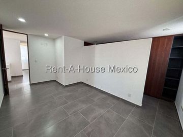 Casa en venta en Zakia, 144 m2 de construcción, 2 recámaras, estudio, terraza y jardín