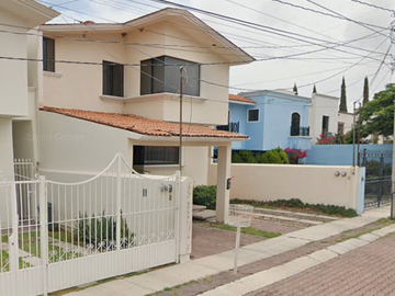 CASA ECONOMICA EN VENTA ¡GRAN OPORTUNIDAD DE INVERSIÓN! Cerro del Agua 135, Colinas del Cimatario, 76090 Santiago de Querétaro, Qro.