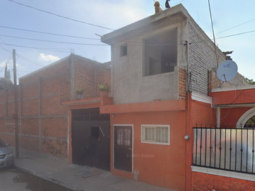 Casa Economica En Venta ¡gran Oportunidad De Inversión! Del Parque 3450, Bajada De San Martin, Irapuato, Bajada De San Martín, Irapuato, Guanajuato
