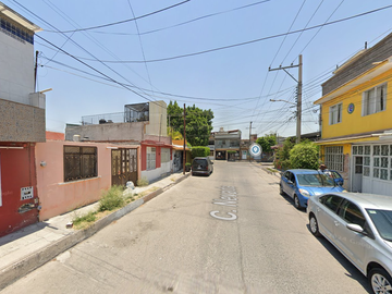 CASA DE REMATE HIPOTECARIO ¡GRAN OPORTUNIDAD! C. Nevada 108, El Rocio, 76114 Santiago de Querétaro, Qro.