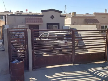 CASA DE REMATE HIPOTECARIO ¡GRAN OPORTUNIDAD! Av. Ateca 192, 21355 Mexicali, B.C.