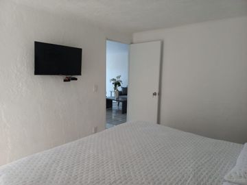 DEPARTAMENTO AMUEBLADO EN RENTA, RINCONADA SANTA RITA, PLAZA MEXICO, ZAPOPAN