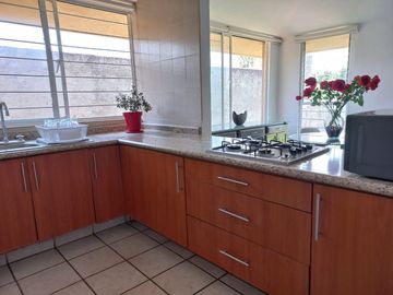 DEPARTAMENTO AMUEBLADO EN RENTA, RINCONADA SANTA RITA, PLAZA MEXICO, ZAPOPAN