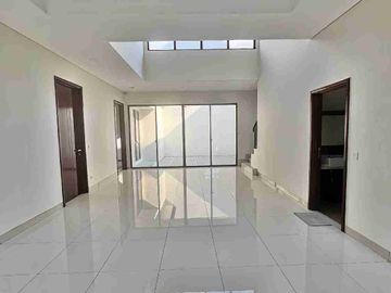 Rumah High Ceiling di cluster Prestigia, Eminent dekat IPEKA, QBIG, ICE BSD