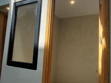 Rumah Puspitek Serpong 2 Lantai Pinggir Jalan Ready Stock