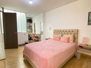 VENTA DE DEPARTAMENTOS PARA FAMILIA GRANDE ( 1ER, 3RO, 4TO PISO)