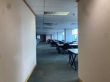 Sewa Kantor 605 m2 Furnish di Menara Caraka Mega Kuningan, Hrg Affordable