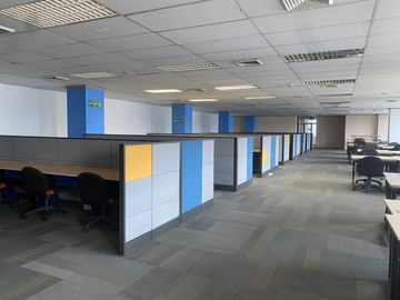 Sewa Kantor 605 m2 Furnish di Menara Caraka Mega Kuningan, Hrg Affordable