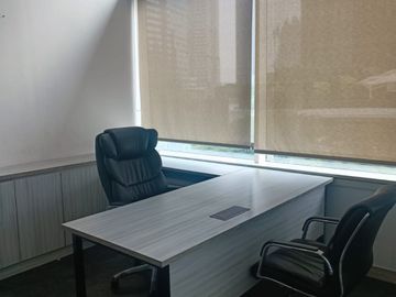 Sewa Kantor 209 m2 Full Furnish di Menara Rajawali Mega Kuningan