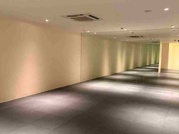 ONE BEDROOM CONDO WITH PARKING FOR RENT IN ARBOR LANES, ARCA SOUTH TAGUIG