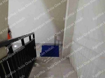 Ruko 2lantai 950juta Kota Harapan Indah Bekasi