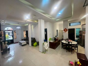 DIJUAL CEPAT !!  Rumah 2 lantai Cantik Everfresh Mitra Raya  Batam Center