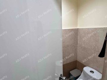 Sapphire residences BGC 4BR unit