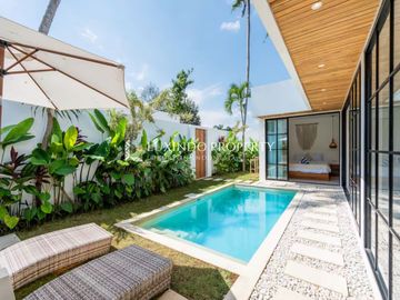 DISEWAKAN JANGKA PANJANG VILLA DENGAN 2 KAMAR TIDUR DI KEMENUH, UBUD