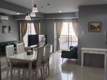 Disewakan Apartement Cosmo Mansion 3BR Full Furnished