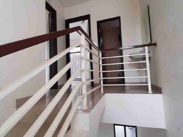 Murah nih rumah 2 lantai Cluster Shinano Cakung Jakarta Timur  jual cepat siap huni