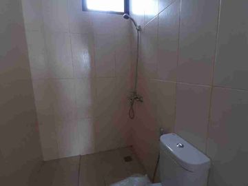 Murah nih rumah 2 lantai Cluster Shinano Cakung Jakarta Timur  jual cepat siap huni