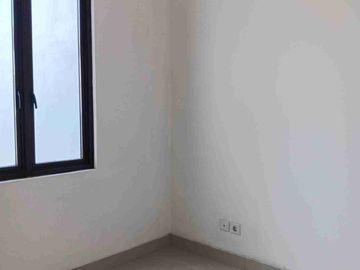 Murah nih rumah 2 lantai Cluster Shinano Cakung Jakarta Timur  jual cepat siap huni