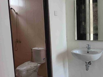 Murah nih rumah 2 lantai Cluster Shinano Cakung Jakarta Timur  jual cepat siap huni