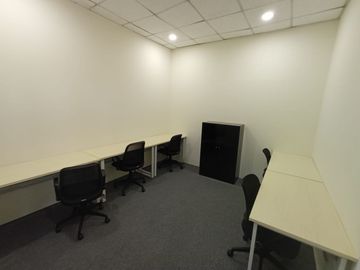 Disewakan Private Office 5 Pax @ Bidakara Pancoran – All-In, Siap Pakai & Strategis!