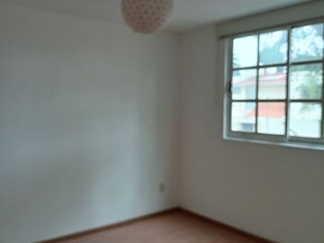 CASA EN VENTA EN CONDOMINIO DE TRES RECAMARAS EN METEPEC ESTUDIO Y 4 LUGARES DE ESTACIONAMIENTO
