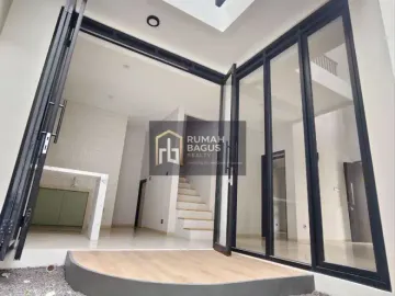 Rumah Baru Modern Tropical Area Antapani Bandung Kota Lokasi Dkt ke Arcamanik