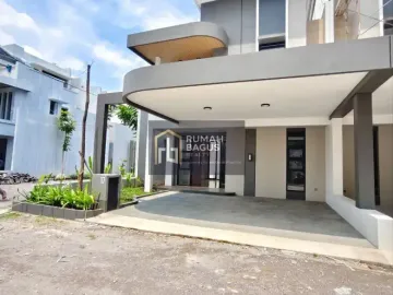 Rumah Baru Modern Tropical Area Antapani Bandung Kota Lokasi Dkt ke Arcamanik