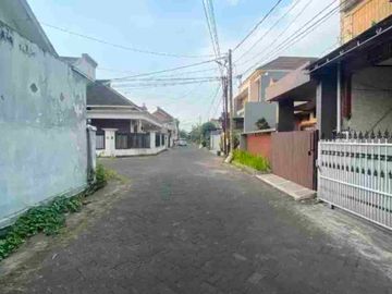 Rumah Hitung Tanah Borobudur Suhat Kota Malang