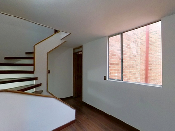Casa en venta Usaquen  - Bacata Reservado   74 m²,  $411.000.000 Parqueadero Propio